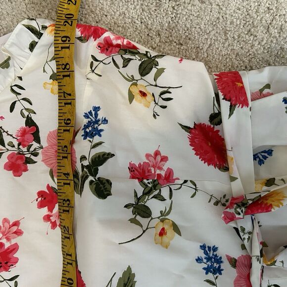 NWT Gal Meets Glam Beverly White Floral Cropped Jumpsuit Women's Size 14 - Picture 8 of 11